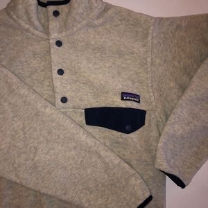 Patagonia Women’s XS Fleece Pull-Over - Cream/Navy